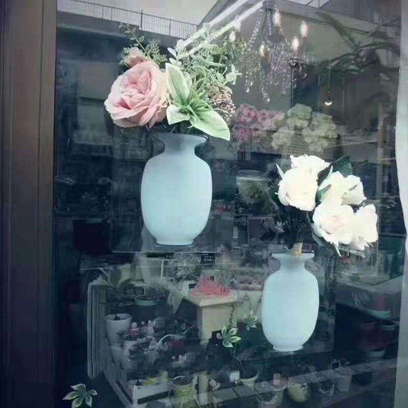 Sticky Silicone Plant Flower Vase | Bowlift