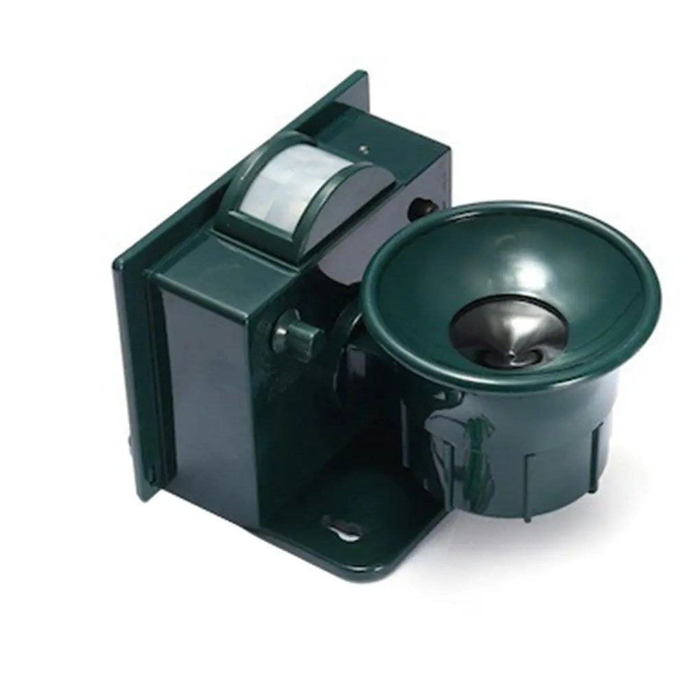 Solar Animal Repellent with Ultrasound & Motion Sensor | Bowlift