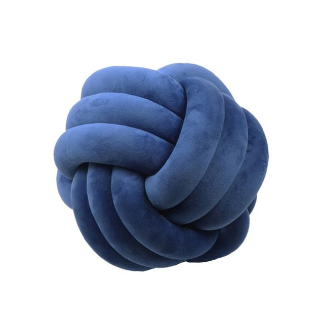 BowLift | KNOT KISSING BLANKET