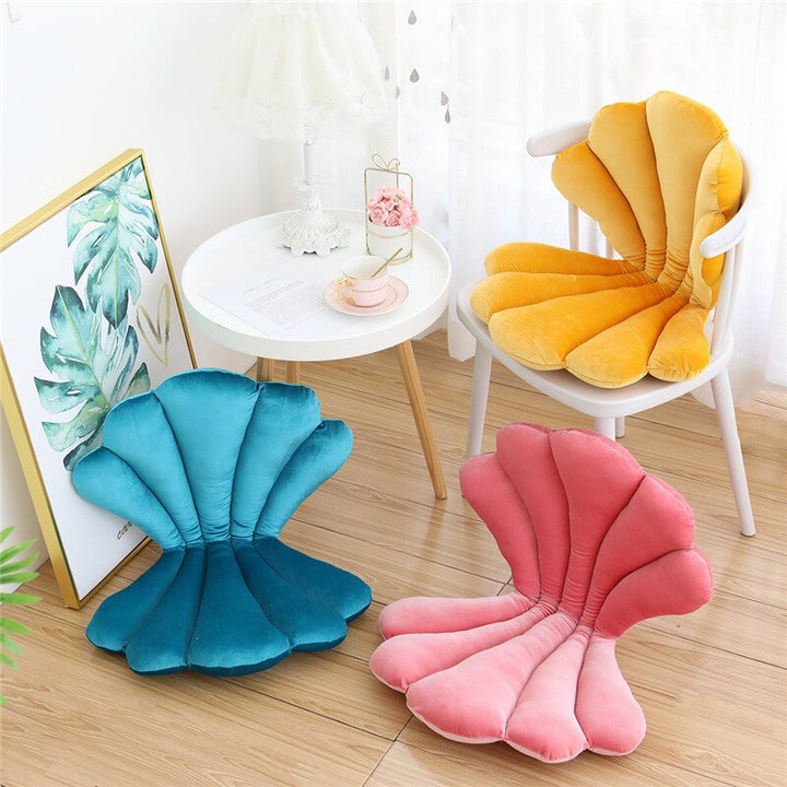 Velvet Shell Seat Cushion | Bowlift