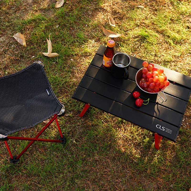 Mini Black Foldable Outdoor Table | Bowlift