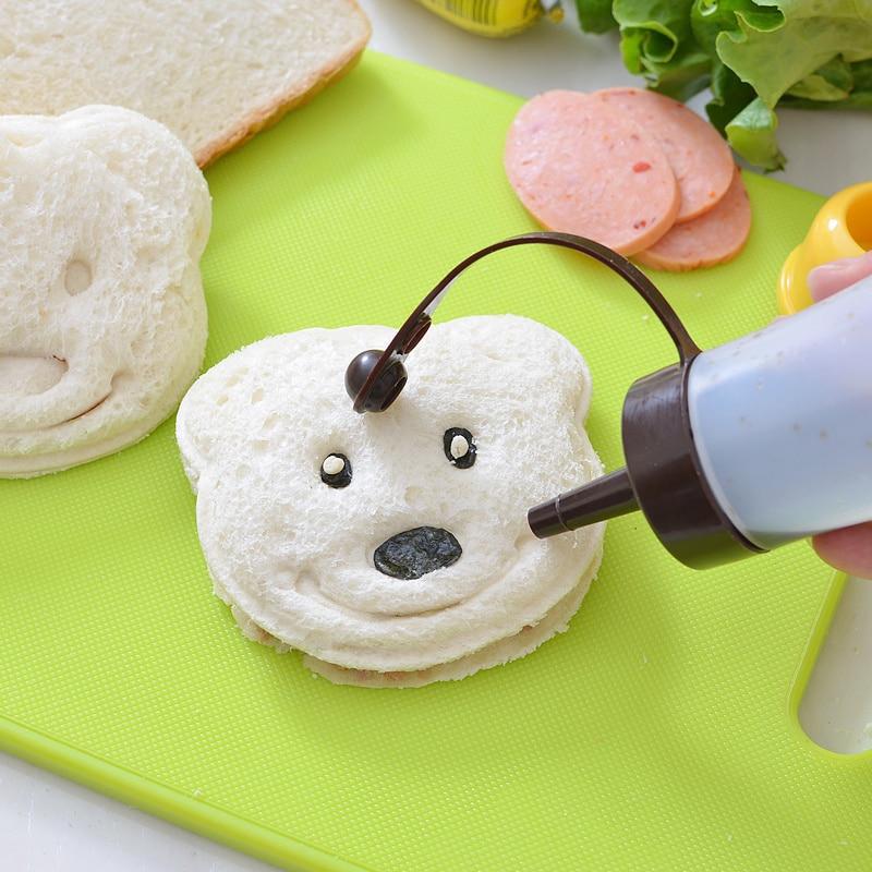 BowLift | Little Bear Shape Sandwich Mold