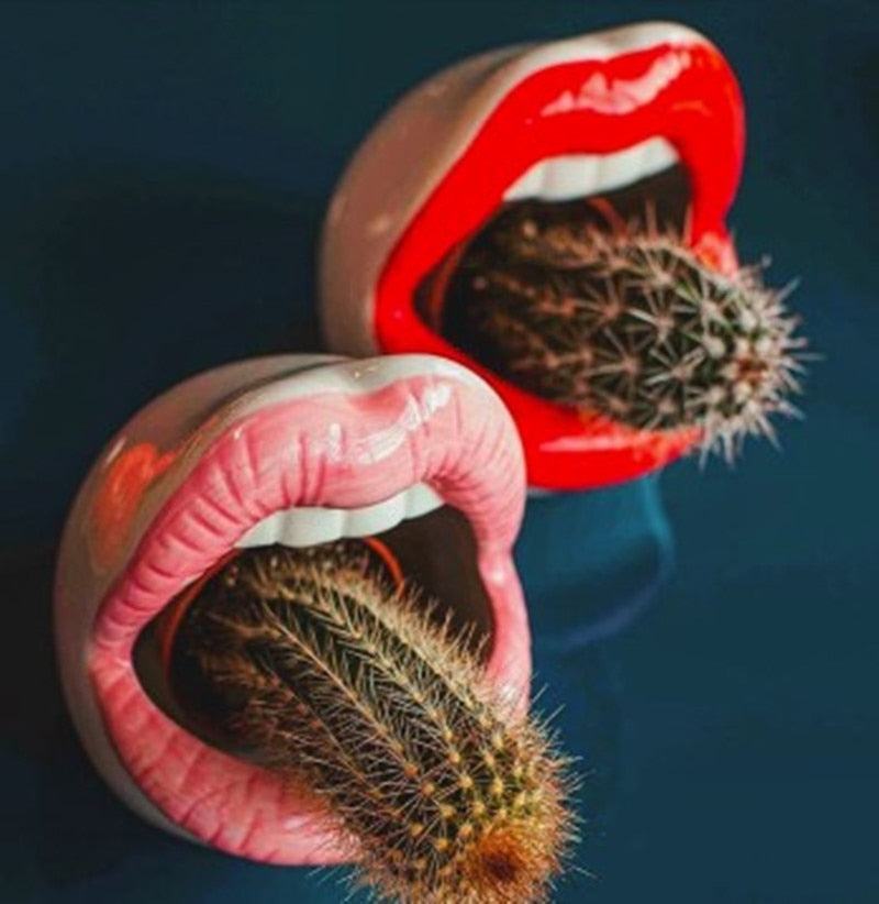BowLift | Lips Flower Pot