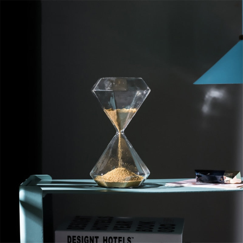 Nordic Art Creative Geometric Hourglass | Bowlift