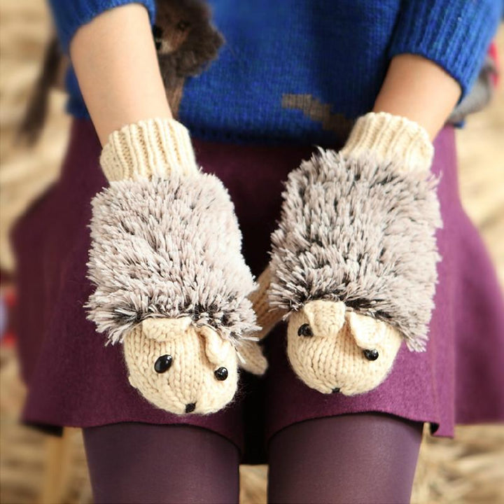 Adorable Hedgehog Mittens | Bowlift