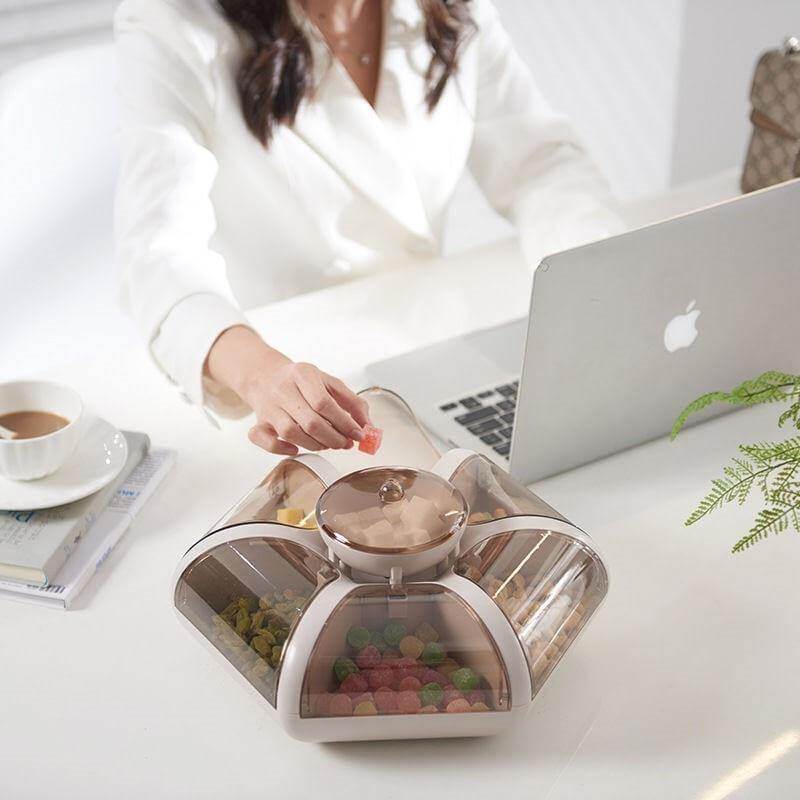 BowLift | Creative Transparent Lotus Candy Box