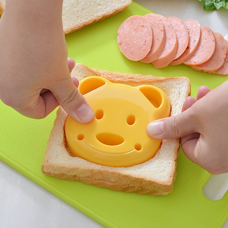 BowLift | Little Bear Shape Sandwich Mold
