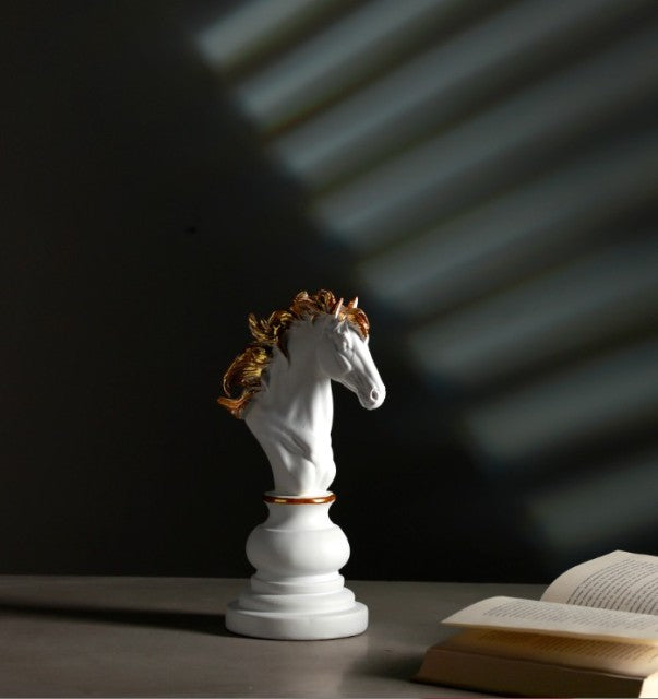 Luxury Chess Statue Home Decor | Bowlift