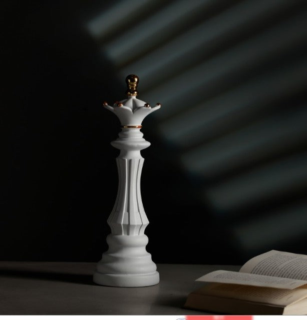 Luxury Chess Statue Home Decor | Bowlift