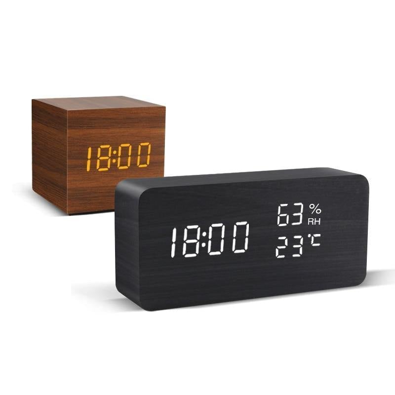 BowLift | LED alarm clock in wooden cube shape