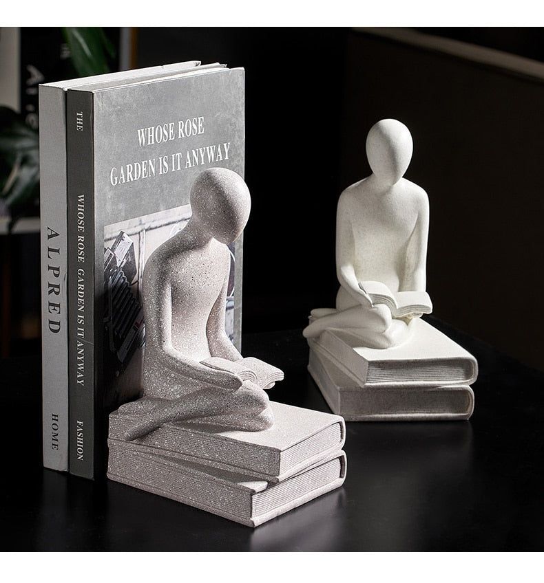 Nordic Abstract Thinker Resin Statue Sculpture | Bowlift