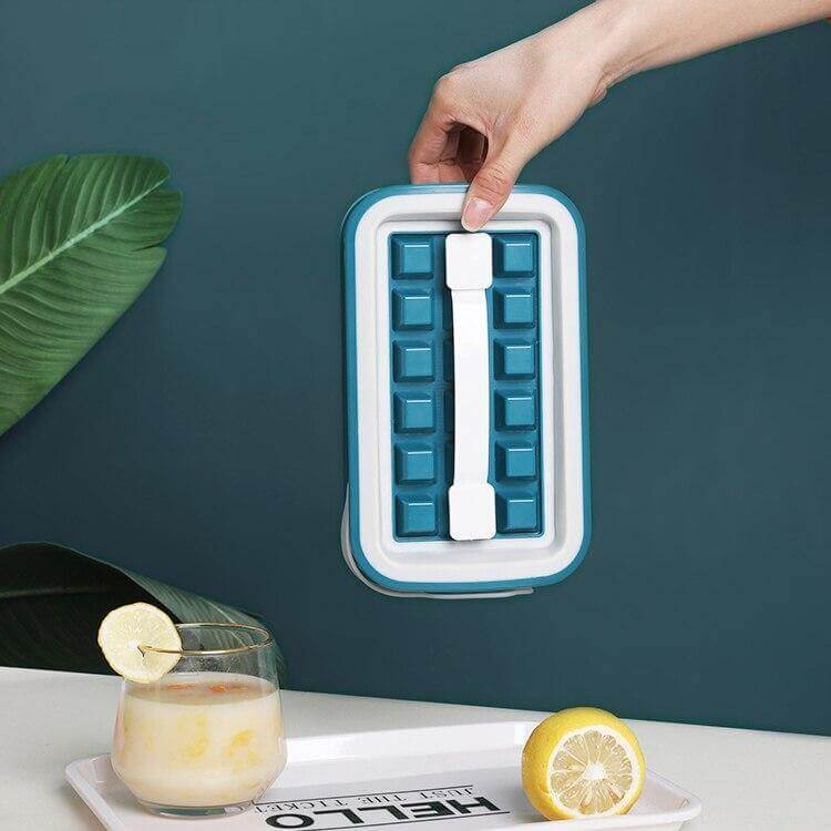 BowLift | Foldable Ice Mold Maker