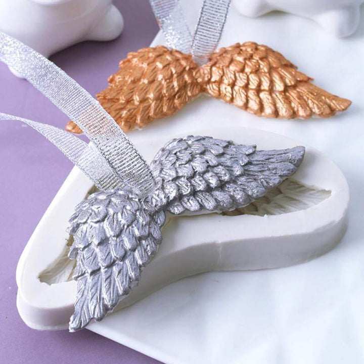 BowLift | Angel Wings Silicone Baking Mold