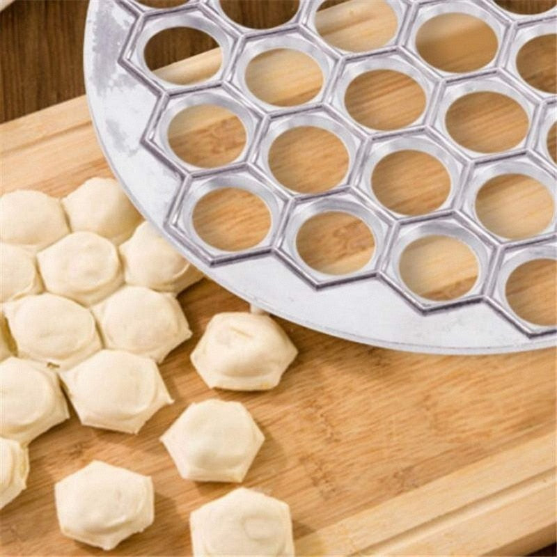 BowLift | Easy Dumpling Maker Mold