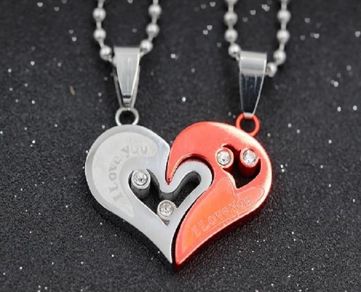 Entwined Heart Necklaces | Bowlift