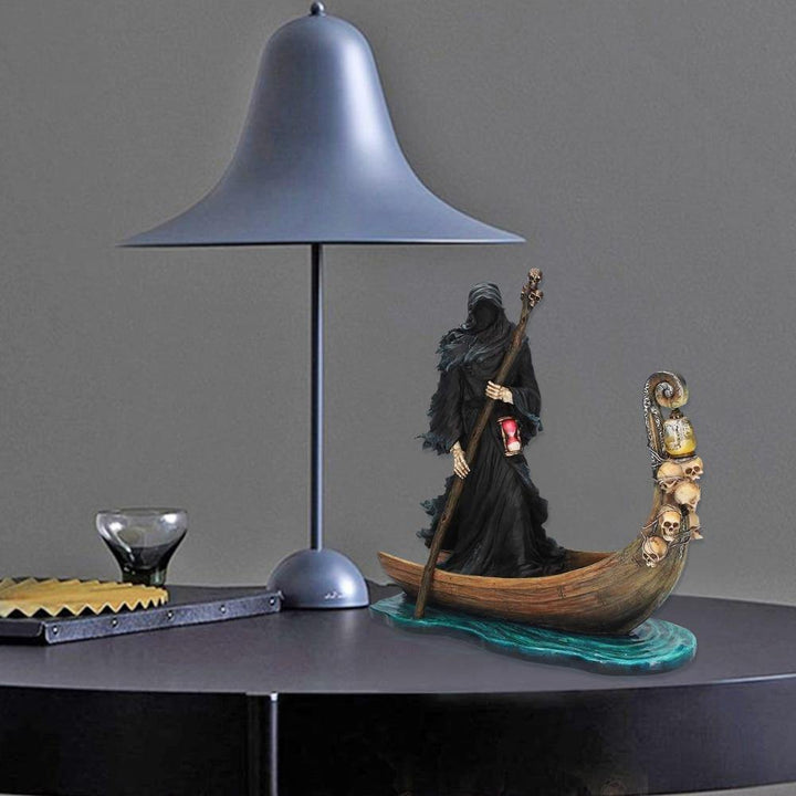 BowLift | Scary Man Boat Resin Figurine Home Decor