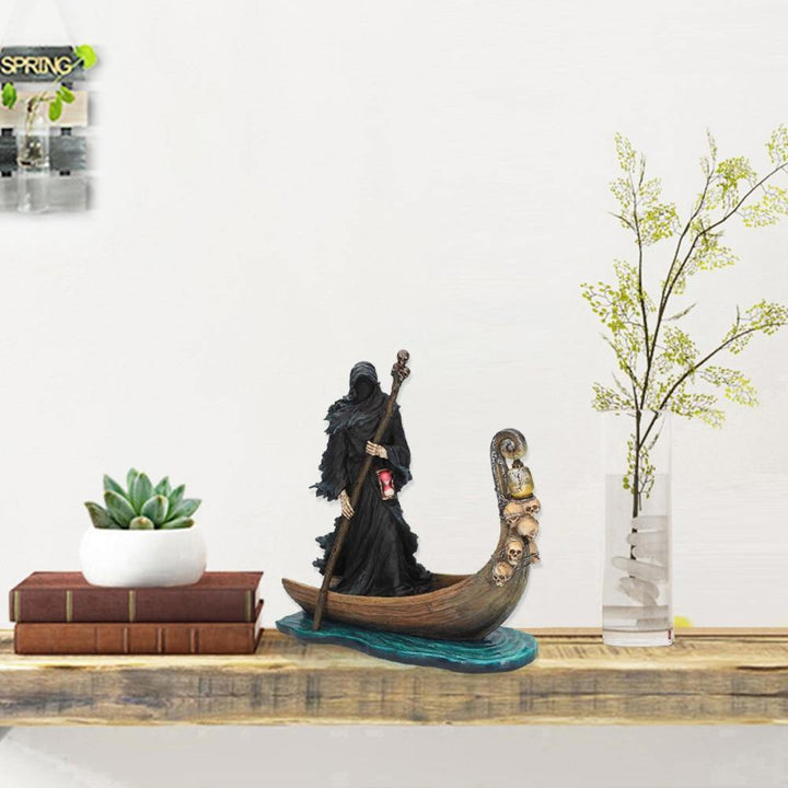 BowLift | Scary Man Boat Resin Figurine Home Decor