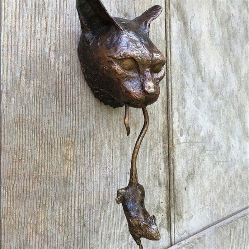 BowLift | Creative Cat and Mouse Metal Door Knocker