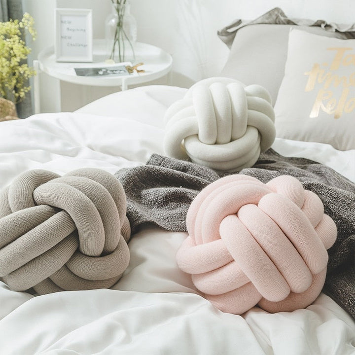 Knot Ball Cushion | Bowlift