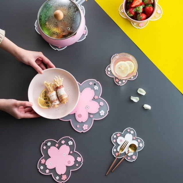 BowLift | Multifunctional Sunflower Table Mat Coaster