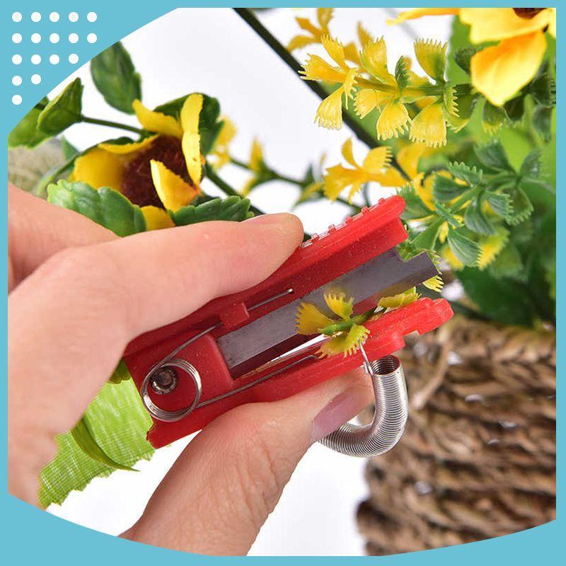 BowLift | Mini Ring Garden Finger Scissor