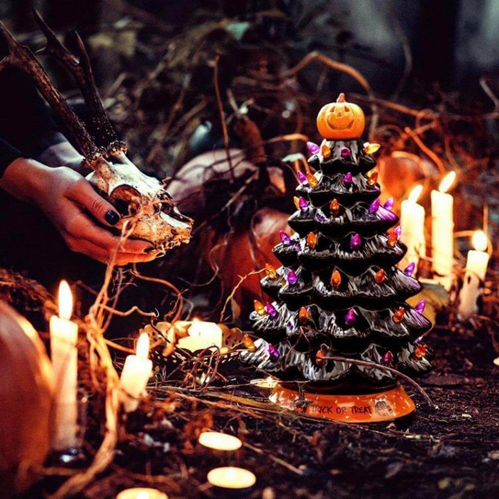 BowLift | LED Light Halloween Pumpkin Ornament Tree