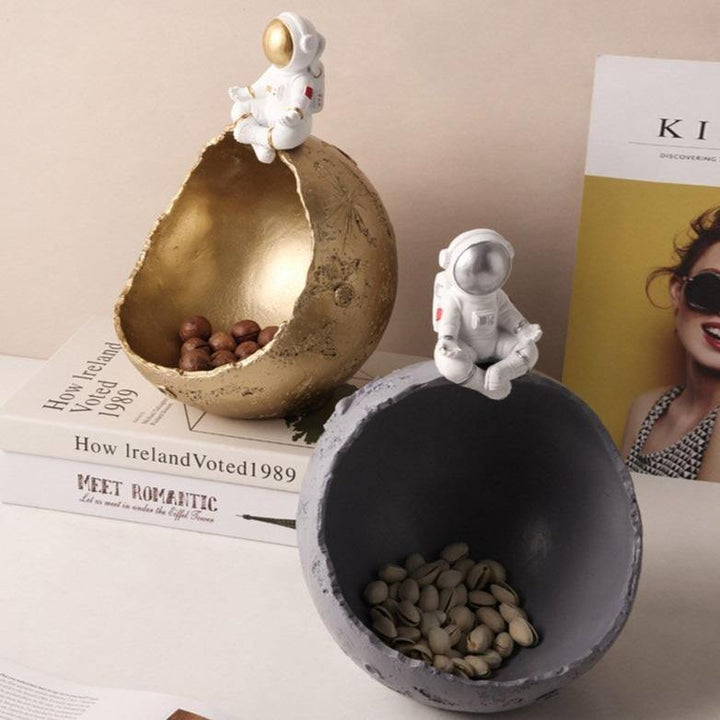 BowLift | Astronaut Figurine Storage Box
