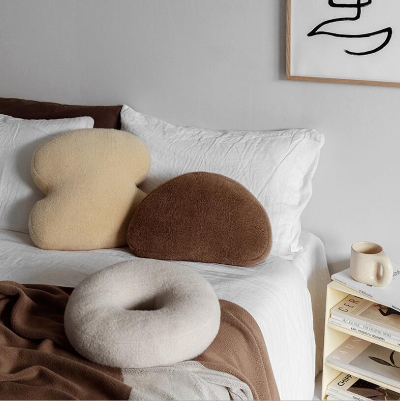 Abstract Teddy Plush Cushion | Bowlift