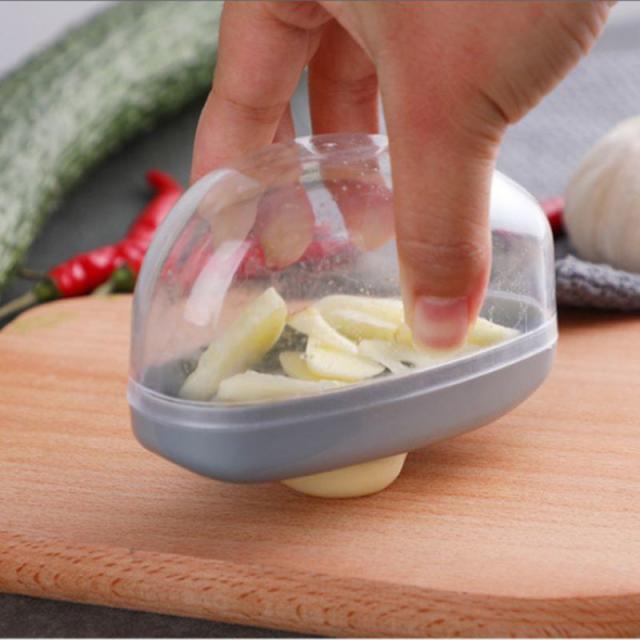 BowLift | Garlic Peeler Cutter