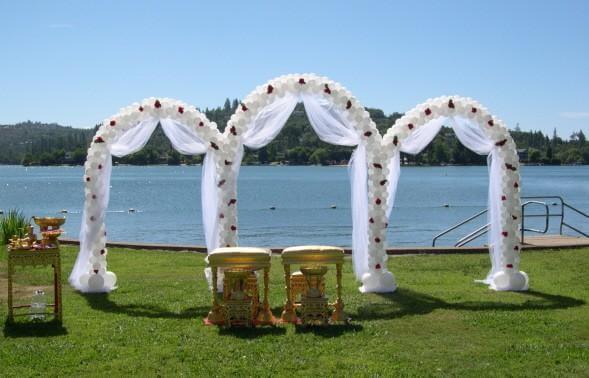 BowLift | Wedding Decoration Party Props White Metal Wedding Arch