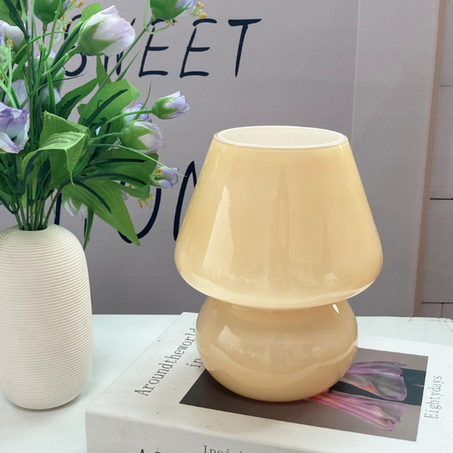 BowLift | Creative Mushroom Glass Mushroom Table Lamp