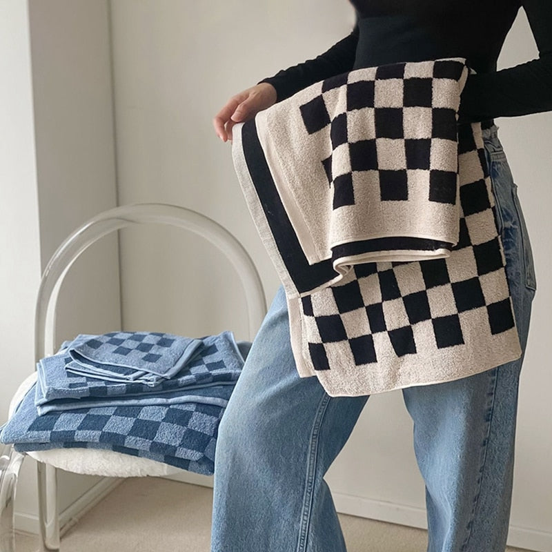 Checkerboard Towels | Bowlift