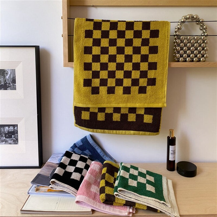 Checkerboard Towels | Bowlift