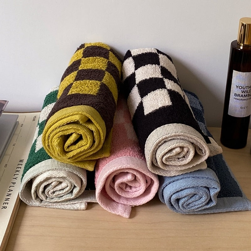 Checkerboard Towels | Bowlift