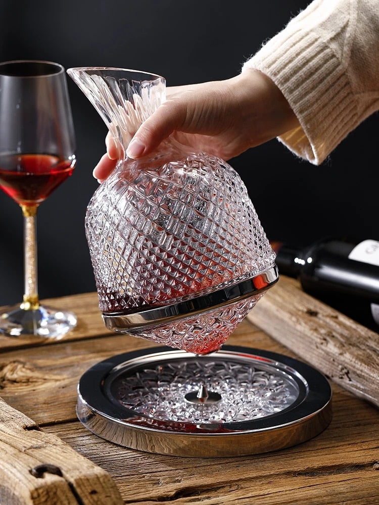 BowLift | Elegant Crystal Spinning Glass Wine Decanter