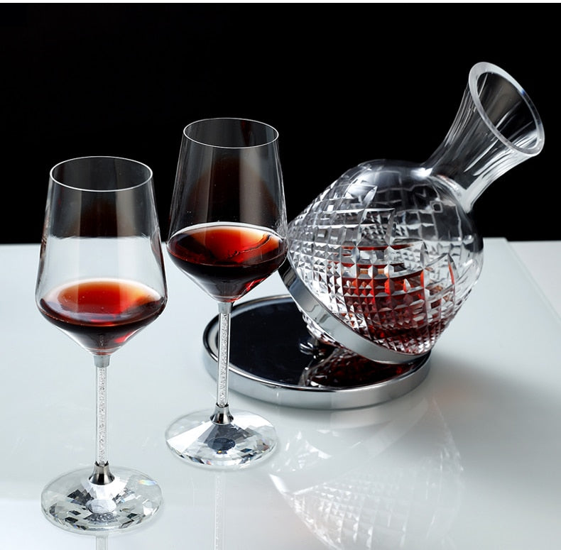 BowLift | Elegant Crystal Spinning Glass Wine Decanter