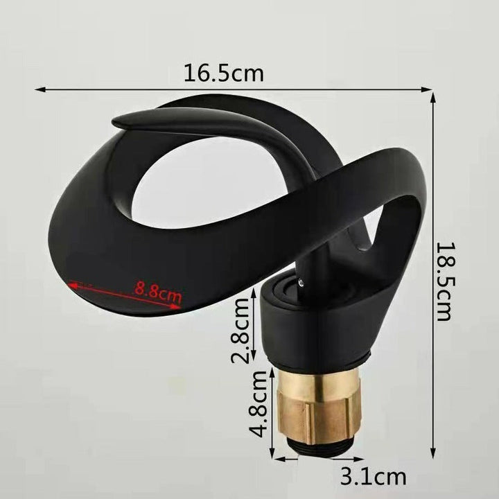 BowLift | Modern curved bathroom faucet