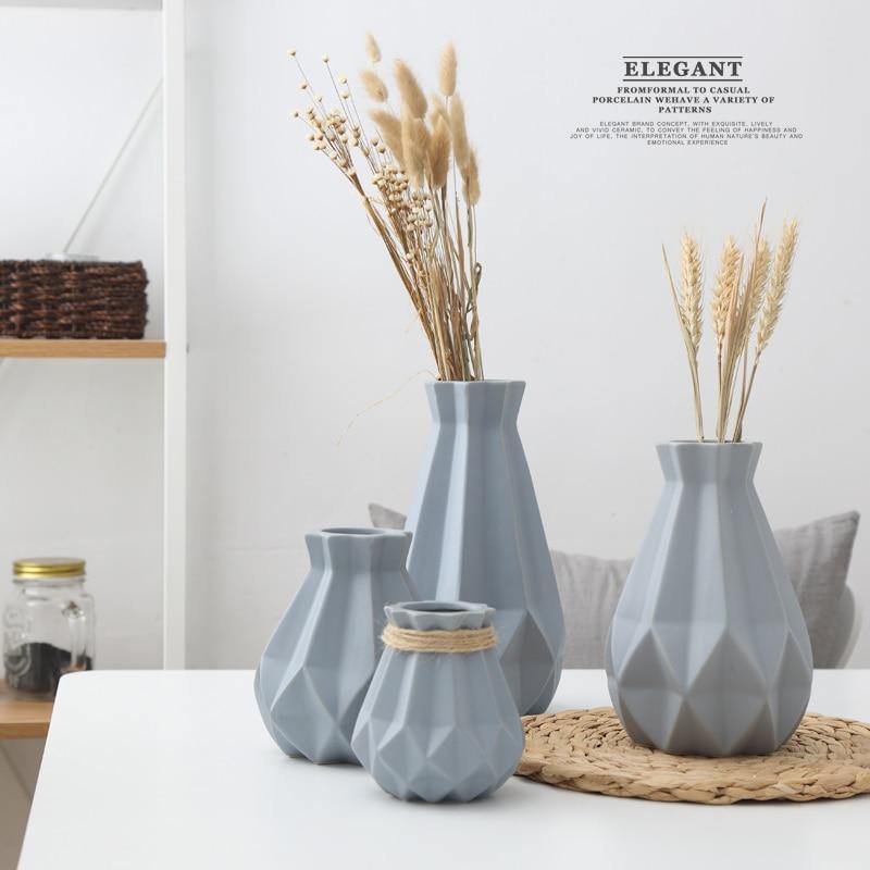 BowLift | Modern Europe Brief Matt Diamond Porcelain Ceramic Vase