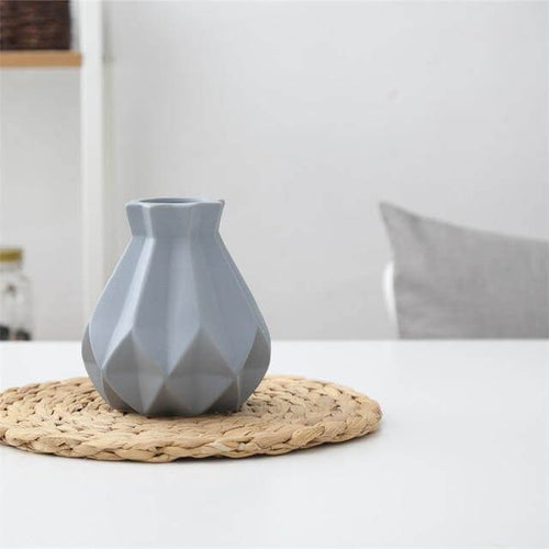 BowLift | Modern Europe Brief Matt Diamond Porcelain Ceramic Vase