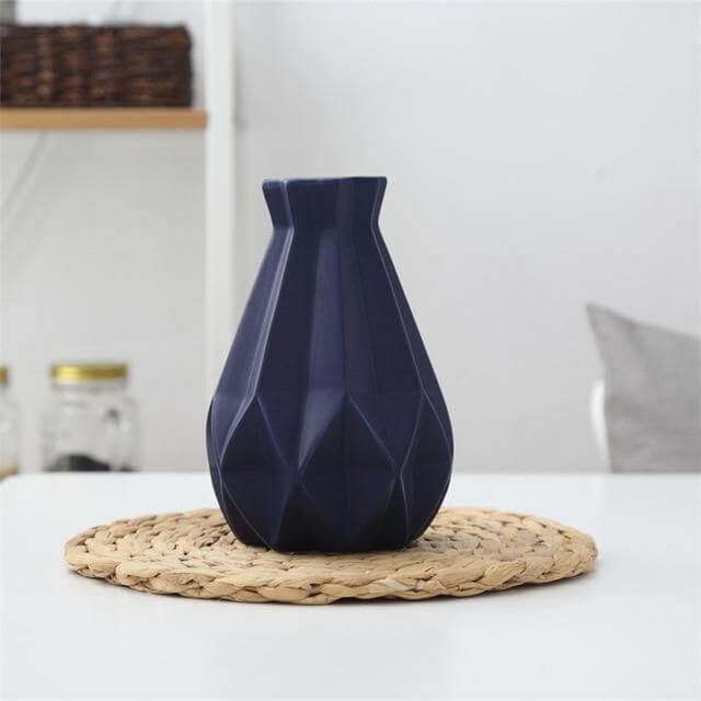 BowLift | Modern Europe Brief Matt Diamond Porcelain Ceramic Vase
