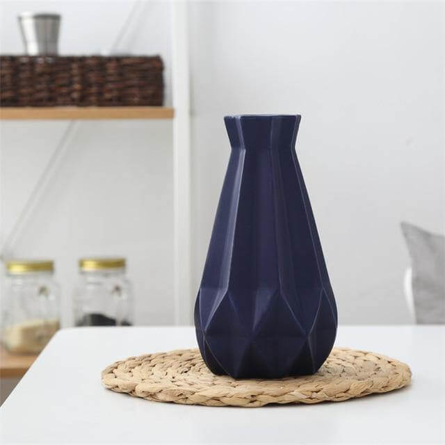 BowLift | Modern Europe Brief Matt Diamond Porcelain Ceramic Vase