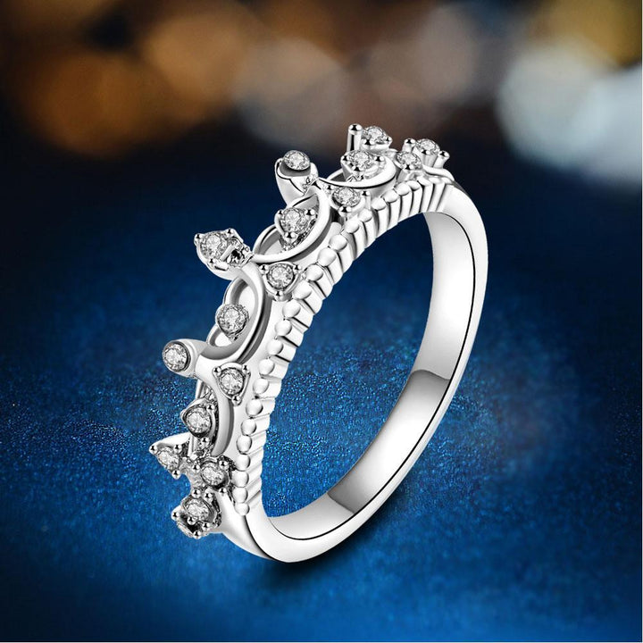 Crown Shaped Crystal Ring | Bowlift