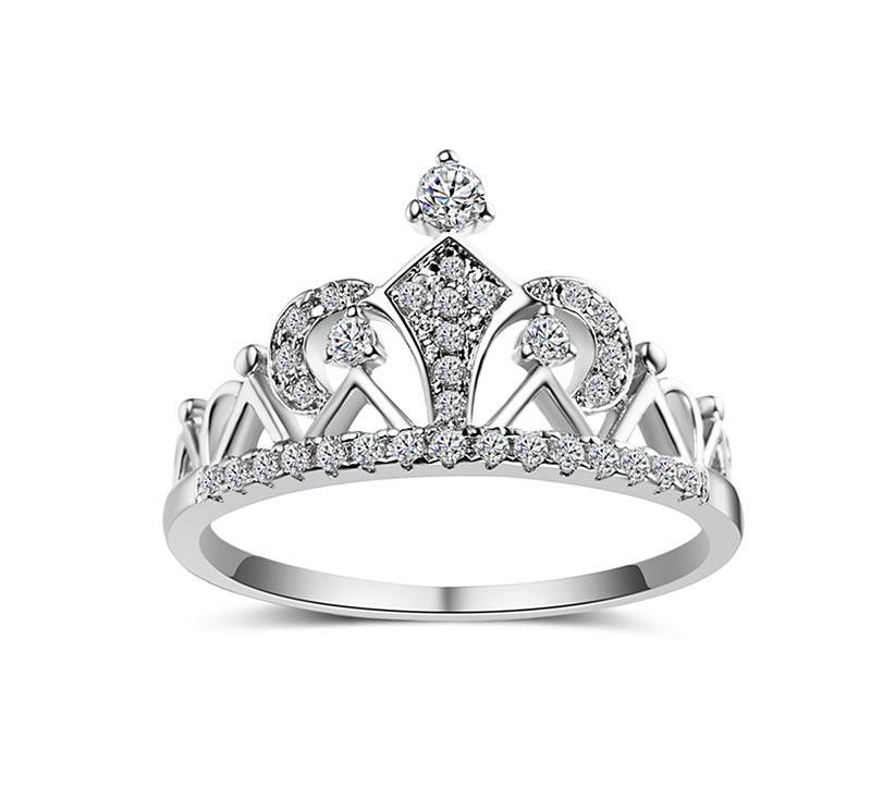 Cubic Zirconia Princess Crown Ring | Bowlift