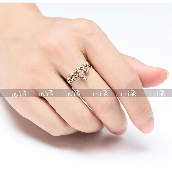 Cubic Zirconia Princess Crown Ring | Bowlift