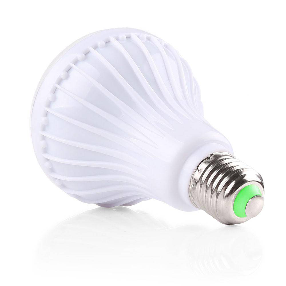 BowLift | Wireless Bluetooth Music Bulb Light Loudspeaker - 12w LED Speaker Color-changing