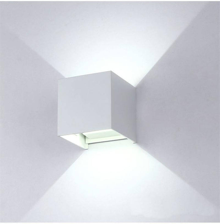 BowLift | Modern LED Wall Light