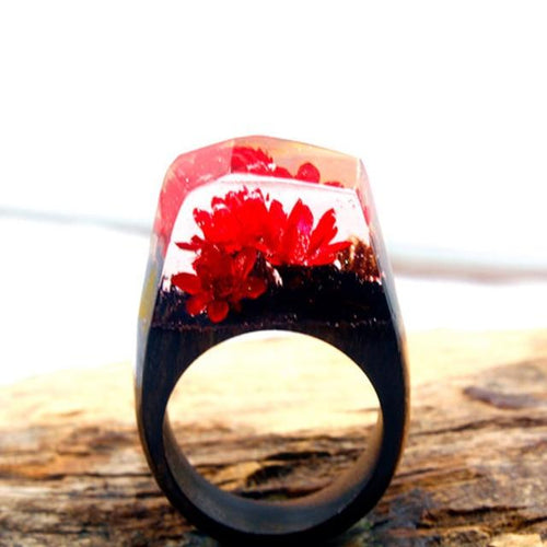 Quanta - Red Poppies Resin Ring | Bowlift