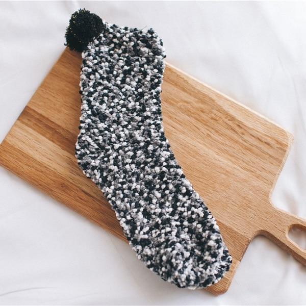 PomPom - Speckled Cupcake Socks | Bowlift