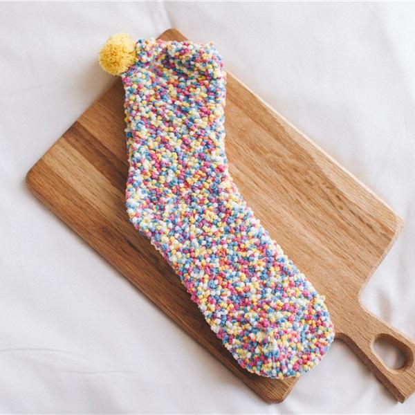 PomPom - Speckled Cupcake Socks | Bowlift