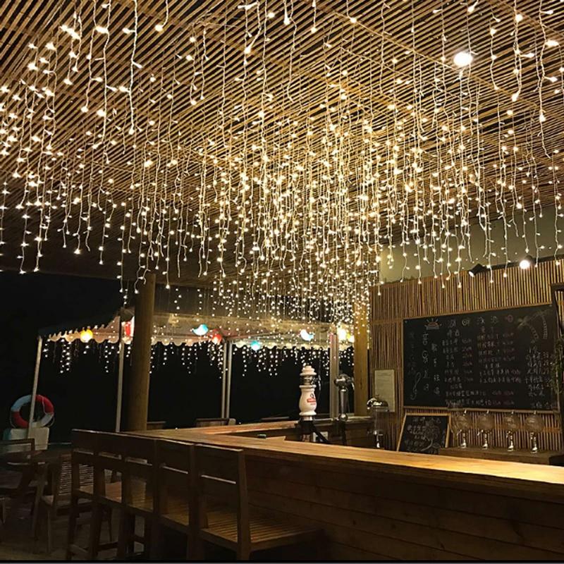 Romantic Holiday Icicle Lights | Bowlift